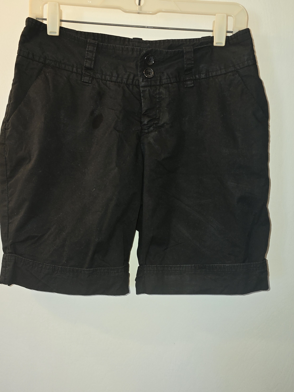 Mossimo Supply Co. Black Women's Casual Rolled-Hem Shorts